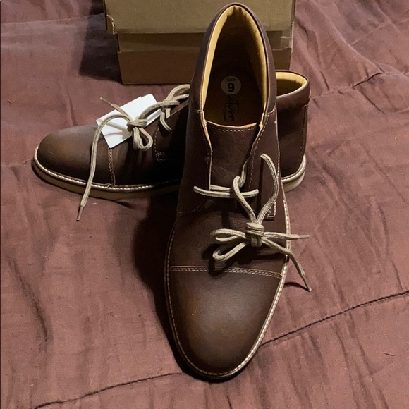 Clark’s Brand. NWOT! main image 15